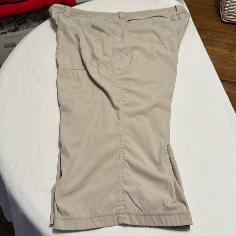 Eddie Bauer Women Capri Pants Size 14